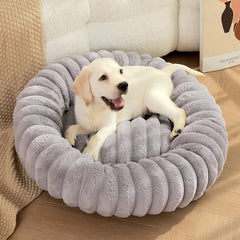 Plush Paradise Pet Bed – Where Sweet Dreams Begin!