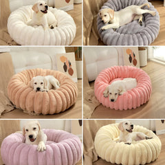 Plush Paradise Pet Bed – Where Sweet Dreams Begin!