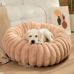 Plush Paradise Pet Bed – Where Sweet Dreams Begin!